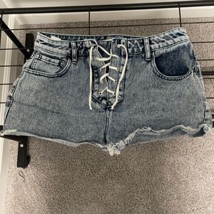 High waisted acid washed shorts